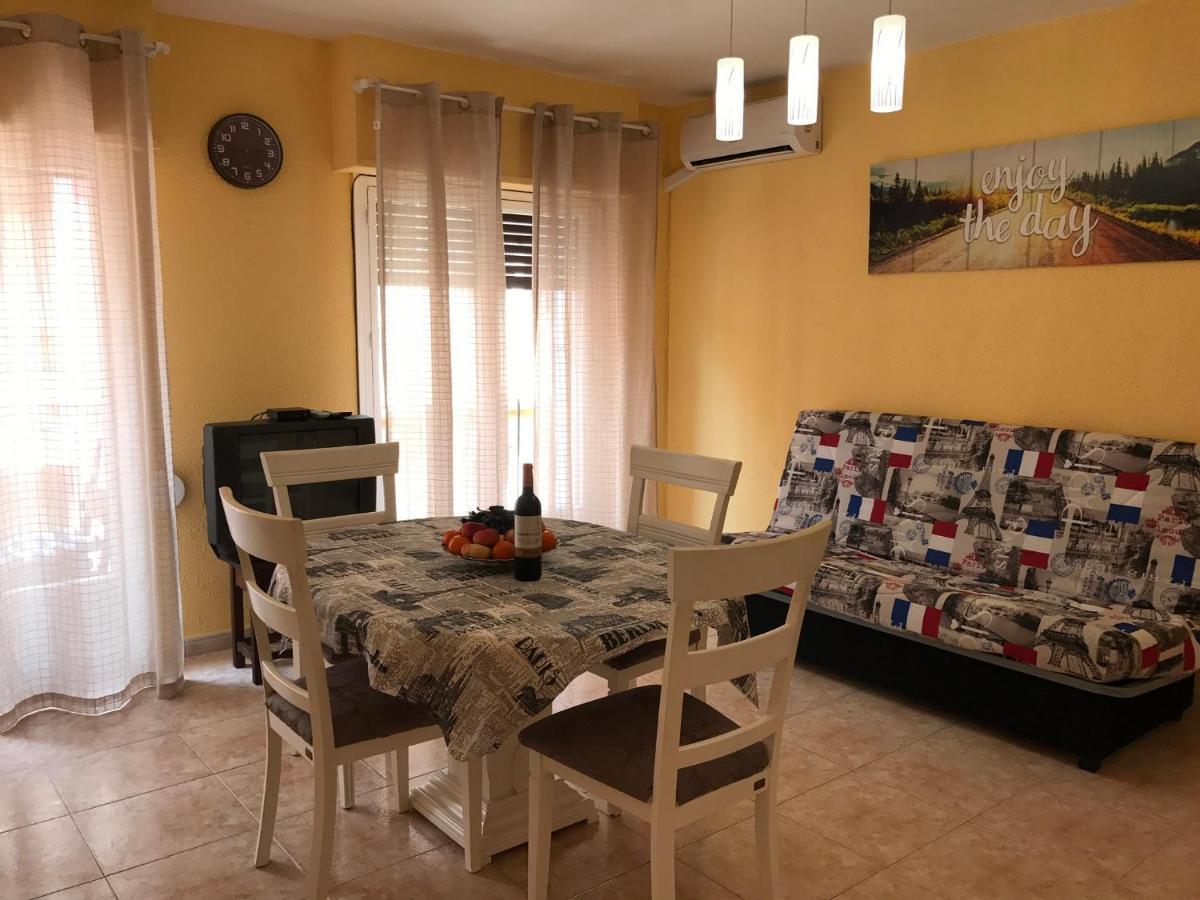 Ayuntamiento Alicante Appartement Buitenkant foto