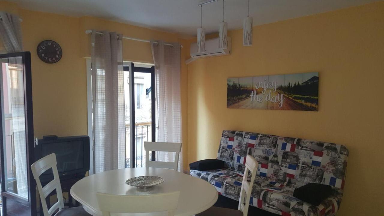 Ayuntamiento Alicante Appartement Buitenkant foto